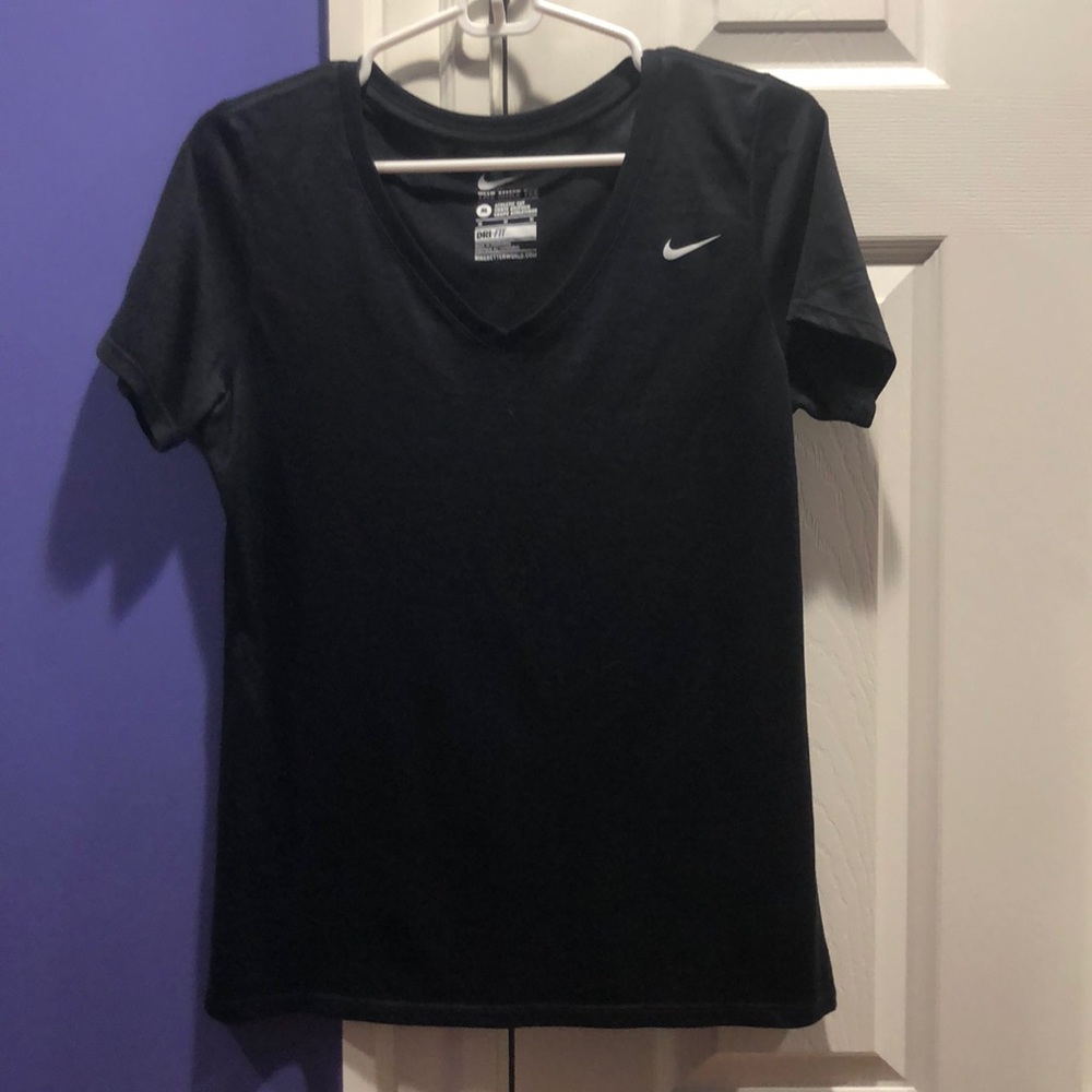 Nike dryfit tee